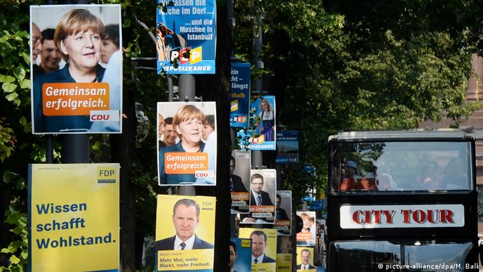 Merkel S Cdu Unseats Ruling Spd In Crucial German State Election News Dw 14 05 17
