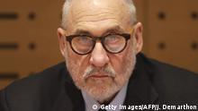 Nobel de Economía Stiglitz pide prohibir las criptomonedas