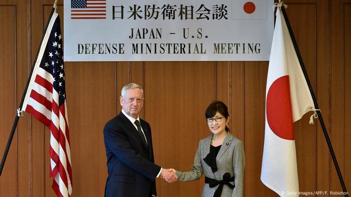 Japan US-Verteidigungsminister James Mattis | Tomomi Inada, Verteidigungsministerin