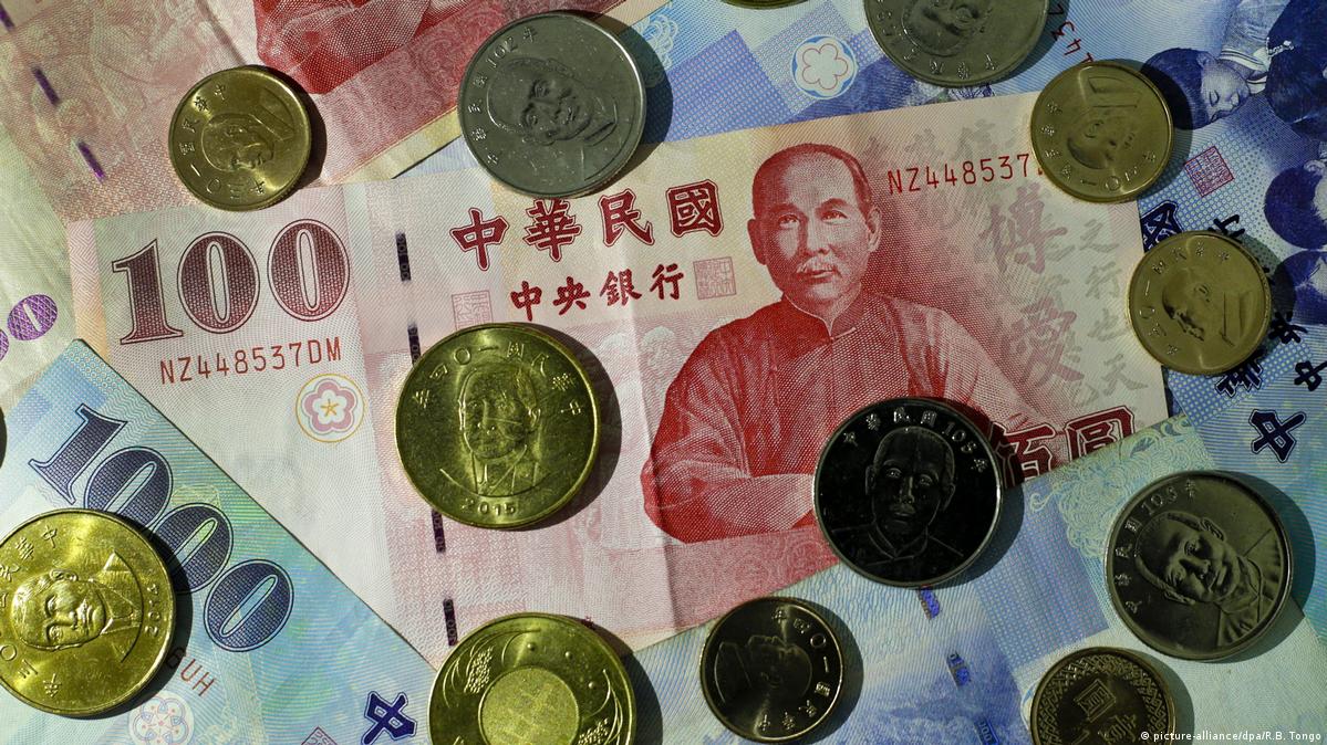 美联航以货币区分中港台中媒: 别抖机灵