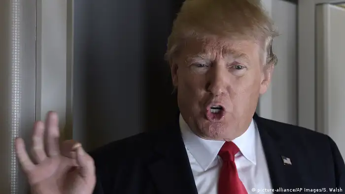 Donald Trump Reince Preibus (picture-alliance/AP Images/S. Walsh)