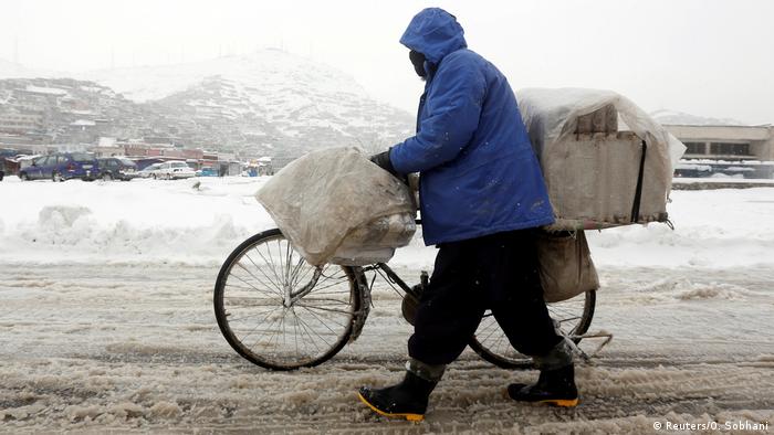 Afghanistan Winter & Schnee in Kabul | Fahrrad & Gepäck Afghanistan Winter & Schnee in Kabul | Fahrrad & Gepäck