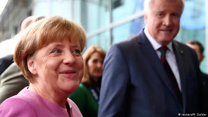 Deutschland Spitzentreffen in München: Koalition berät Sicherheitspaket (reuters/M. Dalder)