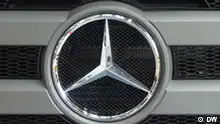 دايملر الألمانية تعتزم رفع أسعار سياراتها رغم تراجع مبيعاتها