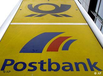 Deutsche Bank To Offer 25 Euros Per Share For Postbank Stake Dw Learn German