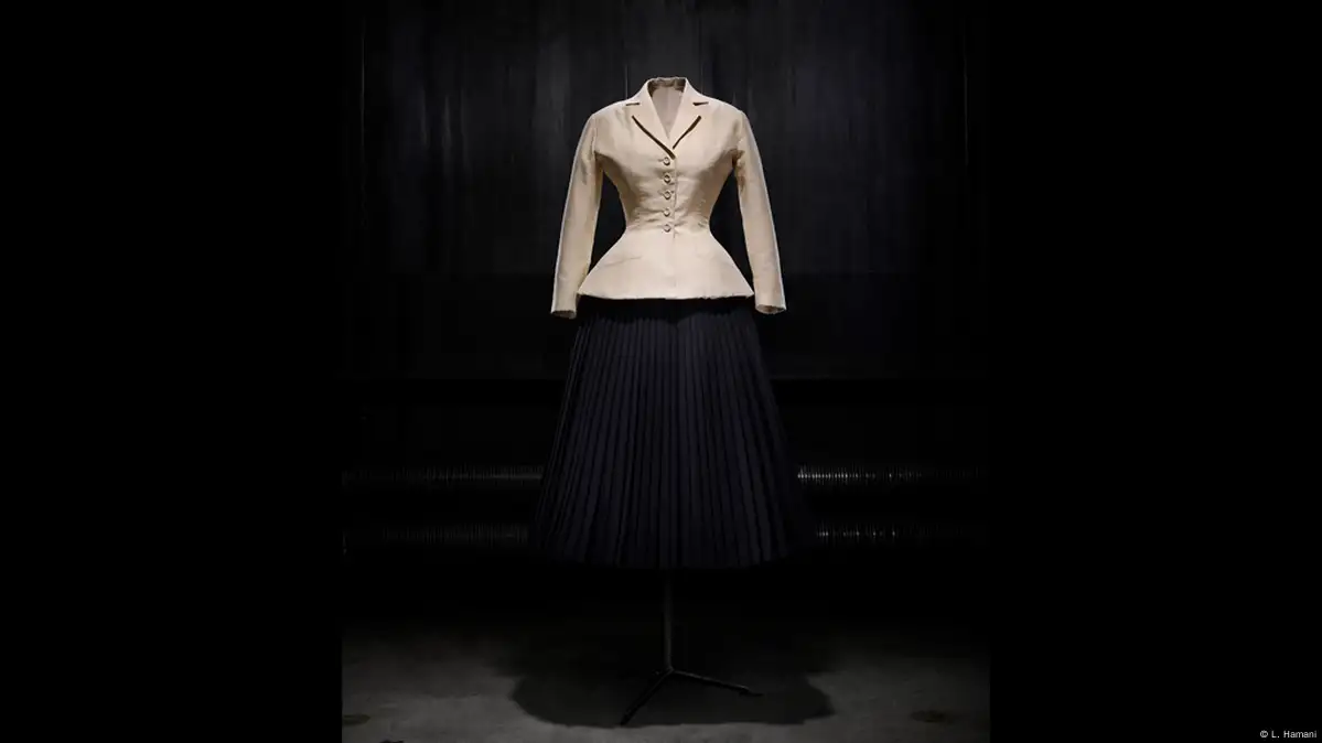 70s hotsell dior skirt