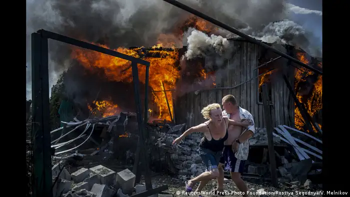 World Press Photo Awards 2017 - Long-Term Projects - First Prize - Valery Melnikov, Rossiya Segodnya - Black Days Of Ukraine (Reuters/World Press Photo Foundation/Rossiya Segodnya/V. Melnikov)