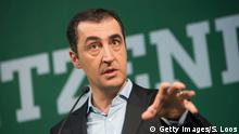 18.01.2017
BERLIN, GERMANY - JANUARY 18: German Green Party Buendniss 90 / Die Gruenen part of candidate duo for federal elections Cem Oezdemir talks to the media on January 18, 2017 in Berlin, Germany. The next German federal elections will elect the members of the Bundestag, the federal parliament of Germany. (Photo by Steffi Loos/Getty Images)