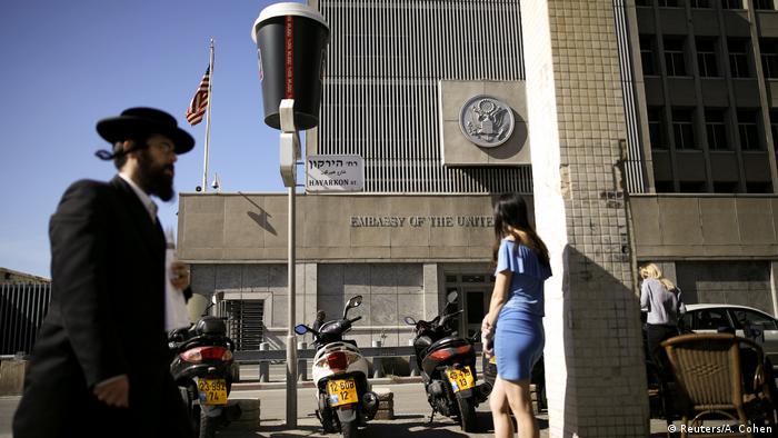 Blick auf die US-Botschaft in Tel Aviv (Foto: Reuters/A. Cohen)