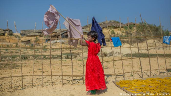 Bangladesch Rohingya Flüchtlinge in Kutupalong Flüchtlingslager (picture-alliance/NurPhoto/T. Chowdhury)