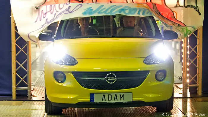 Deutschland Opel Adam (Getty Images/AFP/R. Michael)