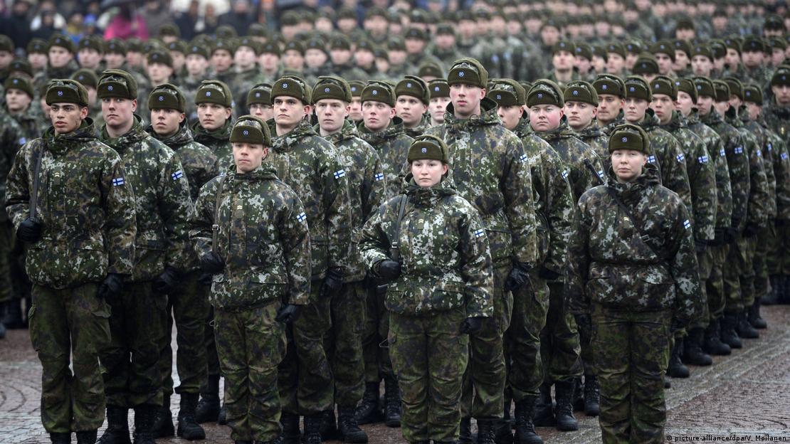 Finlandiya ordusu askerleri - (22.02.2014)