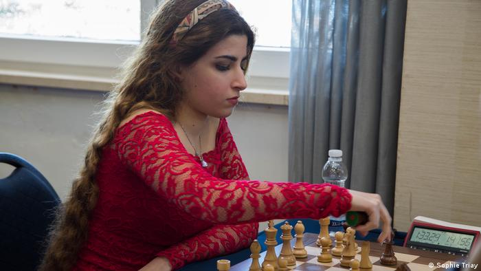 Iran Dorsa Derakhshani beim Gibraltar-Chess-Kongress 2017 (Sophie Triay)