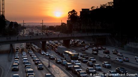 USA Verkehr in Los Angeles (picture-alliance/Frank Duenzl)