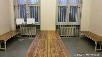Warteraum der Bundespolizeiinspektion im Flughafen Schönefeld