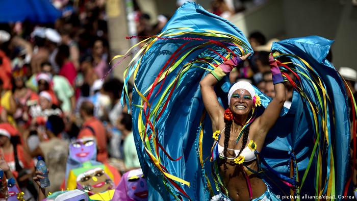 Karneval in Rio de Janeiro Brasilien (picture alliance/dpa/L.Correa)