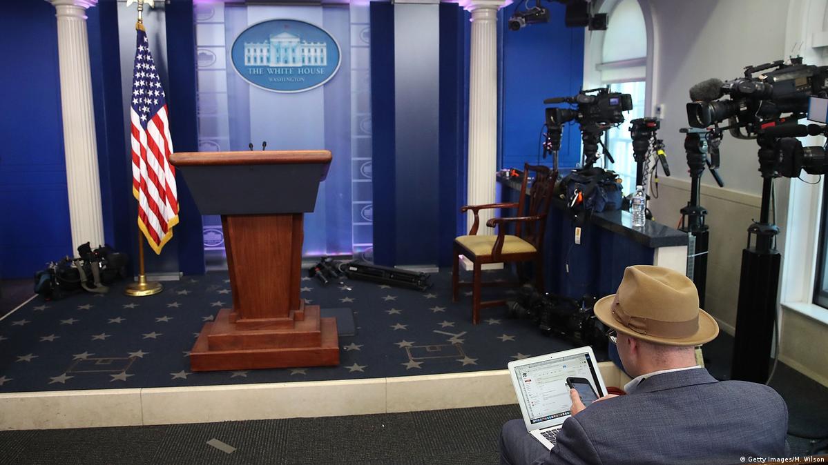 Trump sugiere cancelar ruedas de prensa en la Casa Blanca