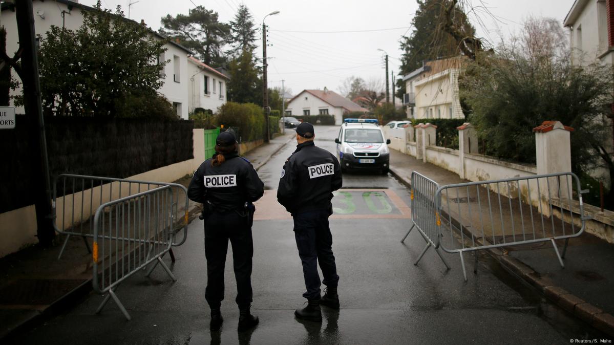New clues discovered in case of vanished French family – DW – 03/03/2017