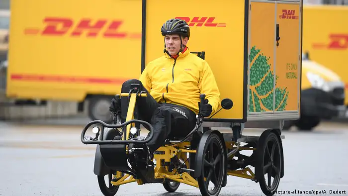 Mit dem „Cubicycle“ Pakete zustellenDas Cubicycle ist eine ...