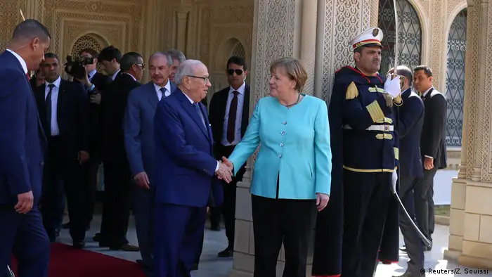 Tunesien Besuch Merkel bei Präsident Beji Caid Essebsi (Reuters/Z. Souissi)