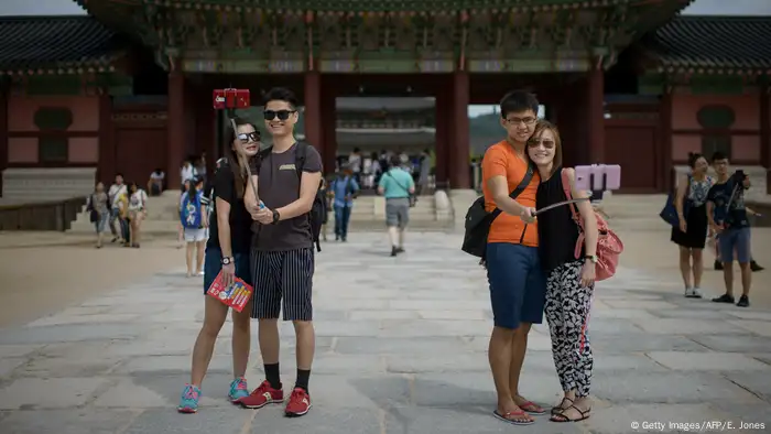 Südkorea Seoul - Chinesische Touristen am Gyeongbokgung Palace (Getty Images/AFP/E. Jones)