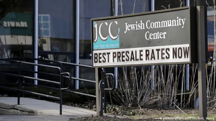 New York Tarrytown, Jewish Community Center (picture-alliance/AP Photo/S. Wenig)