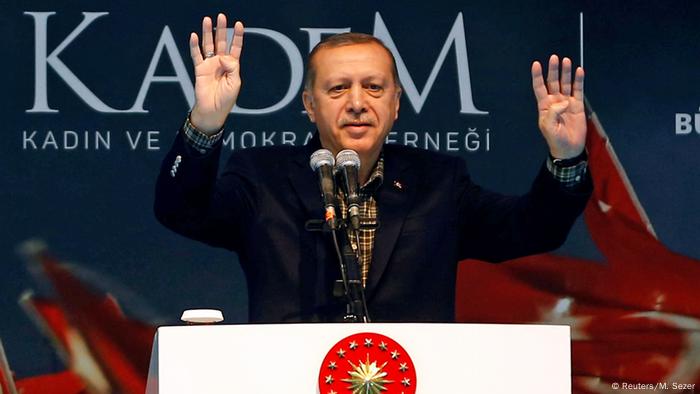 Türkei Erdogan wirft Deutschland «Nazi-Praktiken» vor (Reuters/M. Sezer)