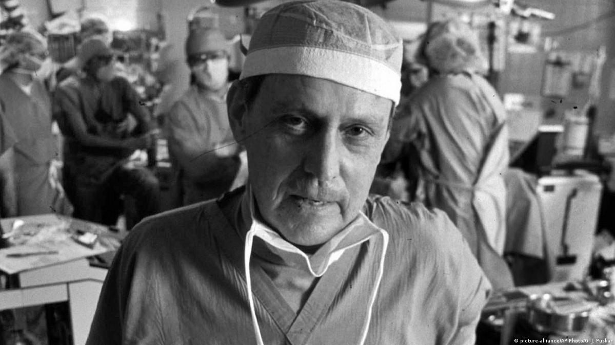 Muere Thomas Starzl, "padre del trasplante moderno" – DW – 06/03/2017
