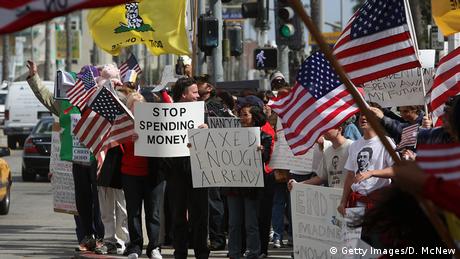 USA Proteste gegen Steuerregelungen (Getty Images/D. McNew)