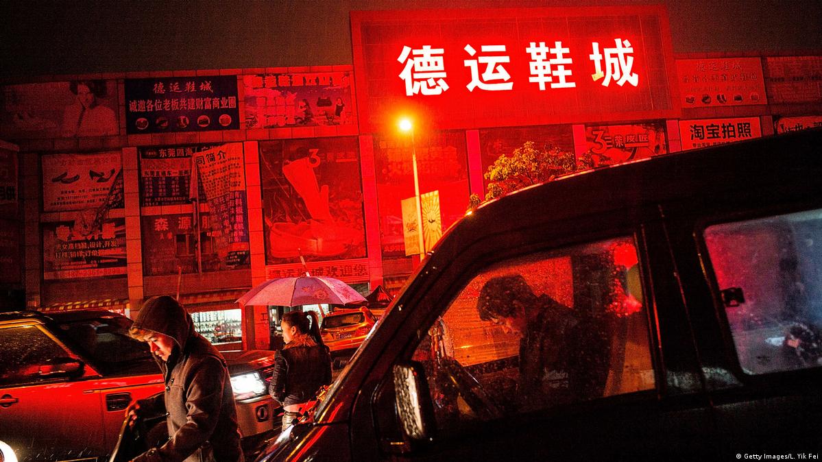 China tries to tamp down US trade tensions DW 03/11/2017