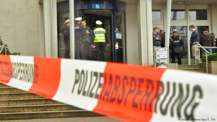 Deutschland Fahndung nach Marcel H. in Mönchengladbach