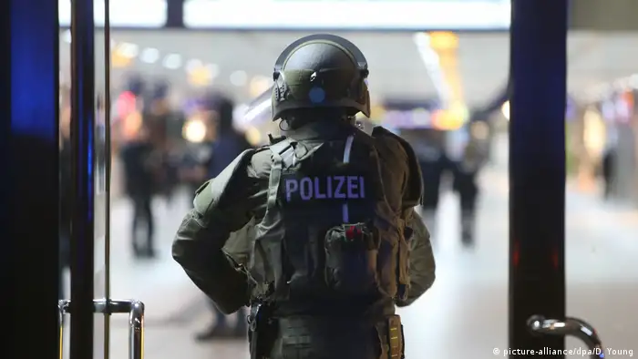 Verletzte bei Axt-Attacke im Düsseldorfer Hauptbahnhof