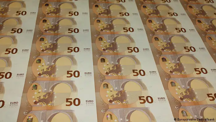 New 50-Euro banknotes on the printing press (European Central Bank)