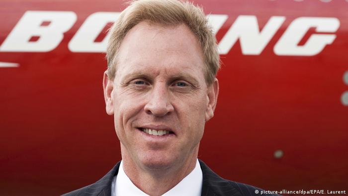 Frankreich Patrick Shanahan in Paris (picture-alliance/dpa/EPA/E. Laurent)