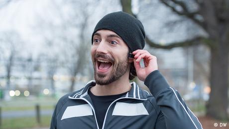 Pepe doit toujours être joignable, même lorsqu'il fait du sport.