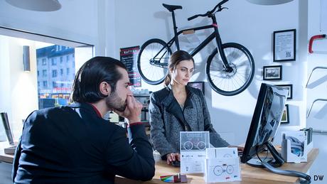 Yara, mevcut konut teklifleriyle ilgileniyor.