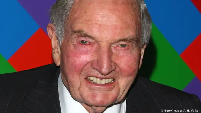 El exbanquero multimillonario David Rockefeller murió en su casa de Nueva York a la edad de 101 años, a causa de un paro cardiaco. Rockefeller fue fundador de la Comisión Trilateral. 20.03.2017