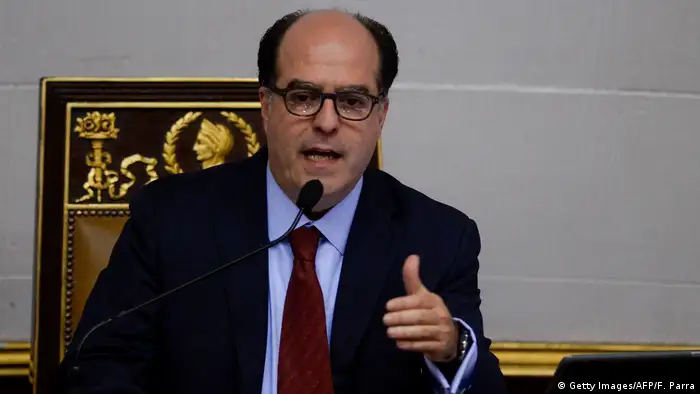 Venezuela Parlament Debatte OAS (Getty Images/AFP/F. Parra)