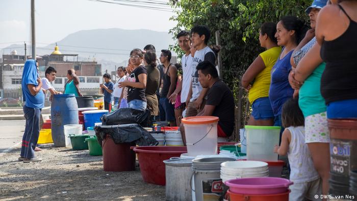 Peru | katasrophale Verhältnisse in Lima (DW/E. van Nes)