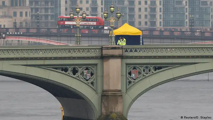 Großbritannien London nach dem Anschlag (Reuters/D. Staples)