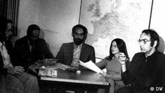 Ο Κώστας Νικολάου και μέλη της σύνταξης