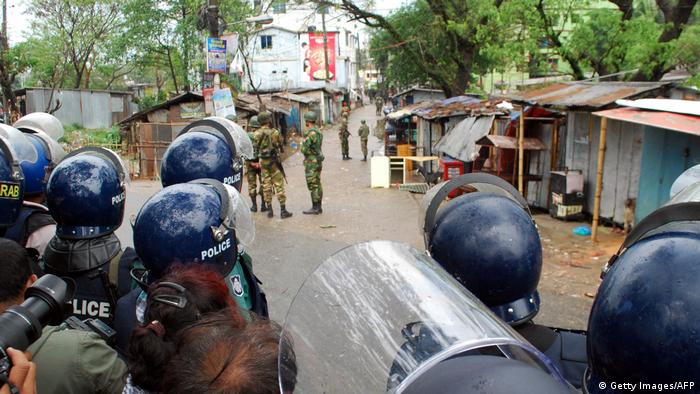 Bangladesch Razzia in Sylhet (Getty Images/AFP)