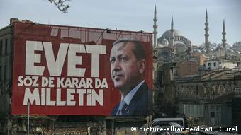 Türkei Istanbul Refenrendum Werbebanner Erdogan 