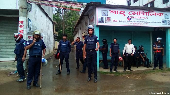 Bangladesch Polizei gerät unter Beschuss (bdnews24.com)