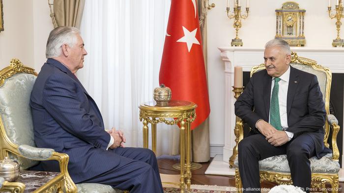Türkei Besuch US-Außenminister Tillerson (picture-alliance/dpa/Prime Minister's Press Service/Stf)