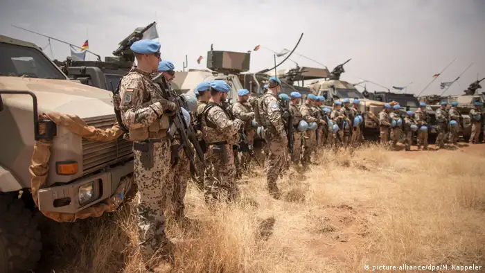 UN troops in Mali. (picture-alliance/dpa/M. Kappeler)