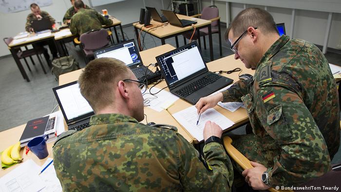 Німецьке кіберкомандування має до 2021 року налічувати 13,5 тисячі солдатів