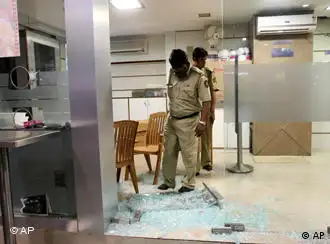 孟买发生连环爆炸和枪击事件