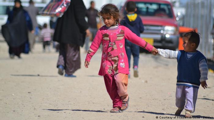 Bildergalerie - Wie irakische Kinder unter dem Krieg gegen den IS leiden (Courtesy of Friedensbrücke - Gelder)