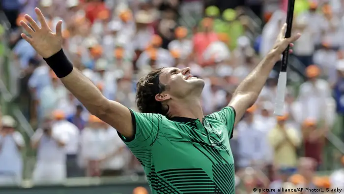USA Roger Federer Finale Miami Open 2017 (picture alliance/AP Photo/L. Sladky)